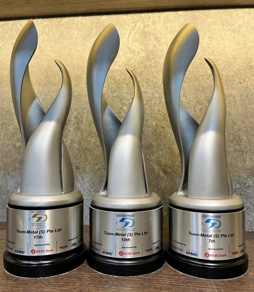 Team-Metal E50 awards statues